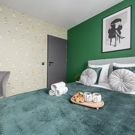 Апартаменти Lumina I 2br With Parking I Center I View