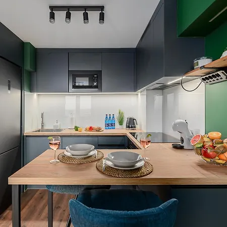 Lumina I 2br With Parking I Center I View Апартаменти Лодзь